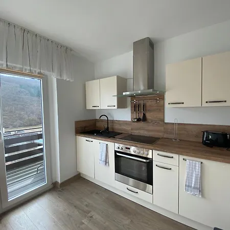 Apartment Mit Moselblick Klotten
