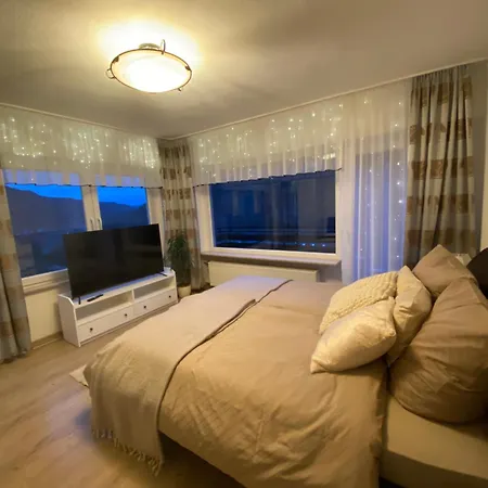 Mit Moselblick Apartment Klotten