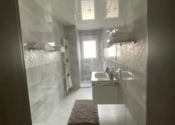 Mit Moselblick 아파트 *