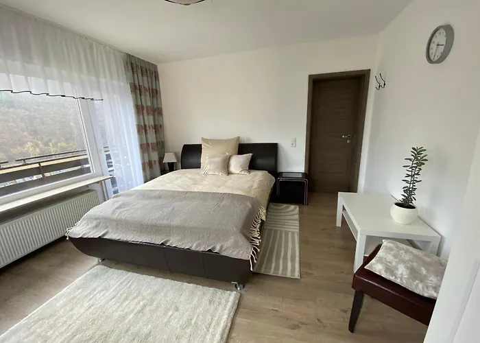 Mit Moselblick דירה *